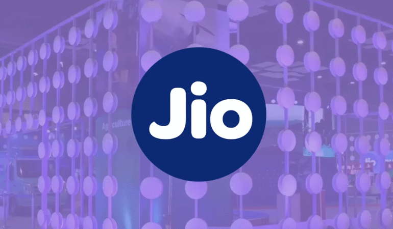 Jio Fin’s Subsidiary Considering Acquisition of Telecom Equipment Valued at $4.32 Billion from Reliance Retail